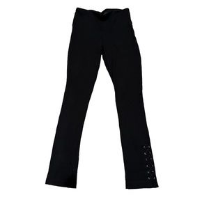 White House Black Market black slimming leggings. Size XS.